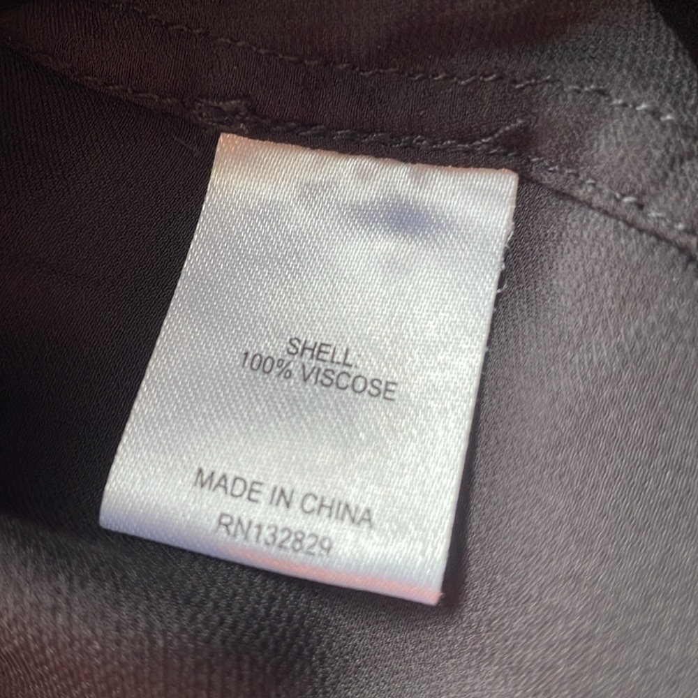 L’Acadamie Silky Black Collared Button Down Shirt Long‎ Sleeved Size Small - Picture 9 of 12